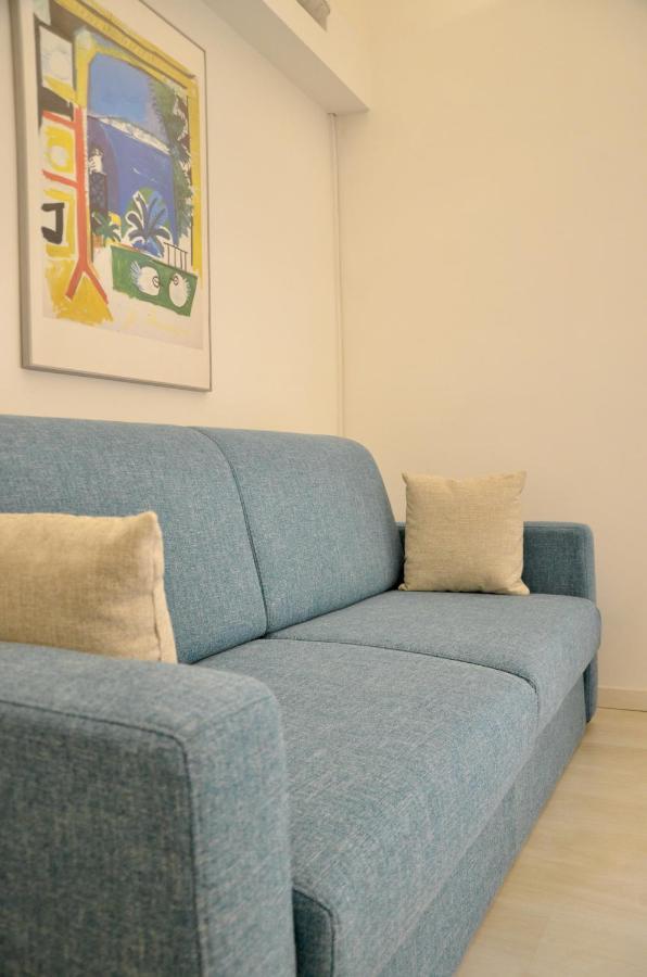 Duomo26 Boutique Apartment Desenzano del Garda Buitenkant foto