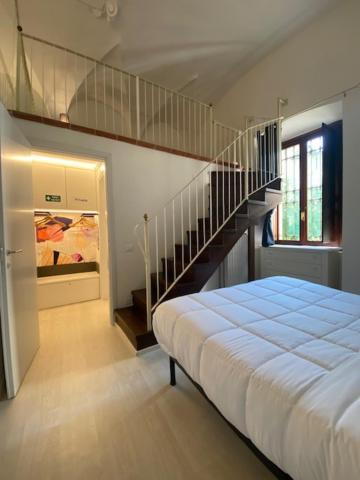 Duomo26 Boutique Apartment Desenzano del Garda Buitenkant foto